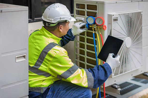 Professional Hvac technician working in East Millsboro, PA